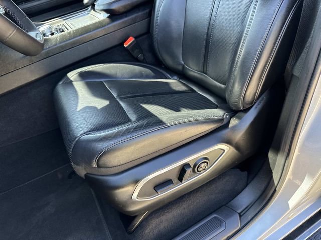 Used 2024 Jeep Wagoneer L Series III w/ Flexible Seating Group image 21