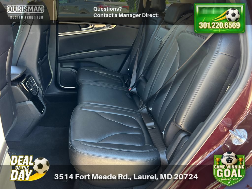 Used 2023 Lincoln Nautilus AWD w/ Premium Package image 19