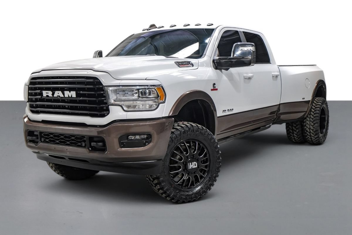 Used 2024 RAM 3500 Limited w/ Safety Group AWD/4WD image 5