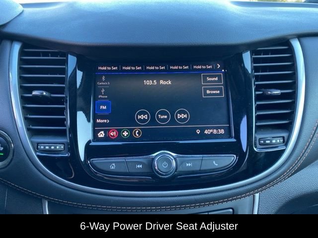 Used 2020 Chevrolet Trax LT w/ LT Convenience Package image 12