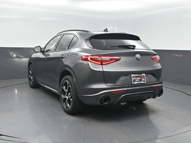 Used 2023 Alfa Romeo Stelvio Veloce AWD/4WD image 29