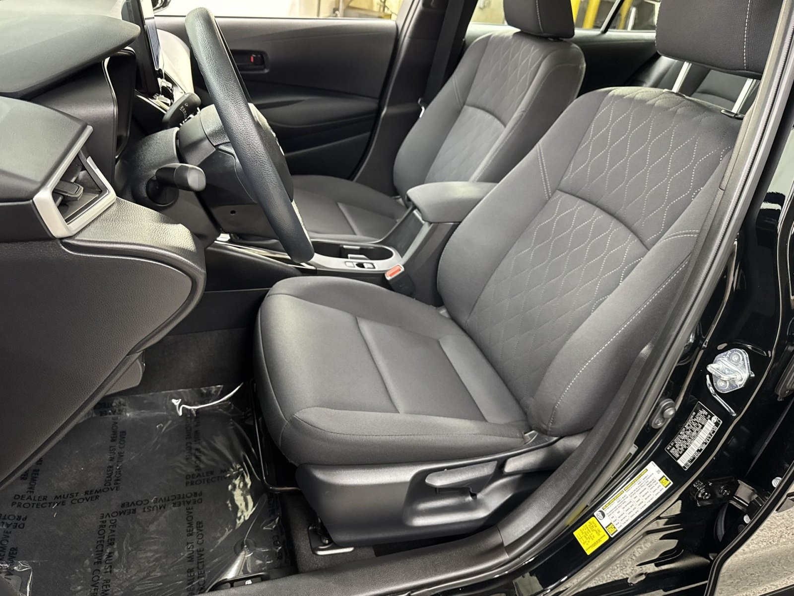 Used 2025 Toyota Corolla LE w/ Convenience Package FWD image 14