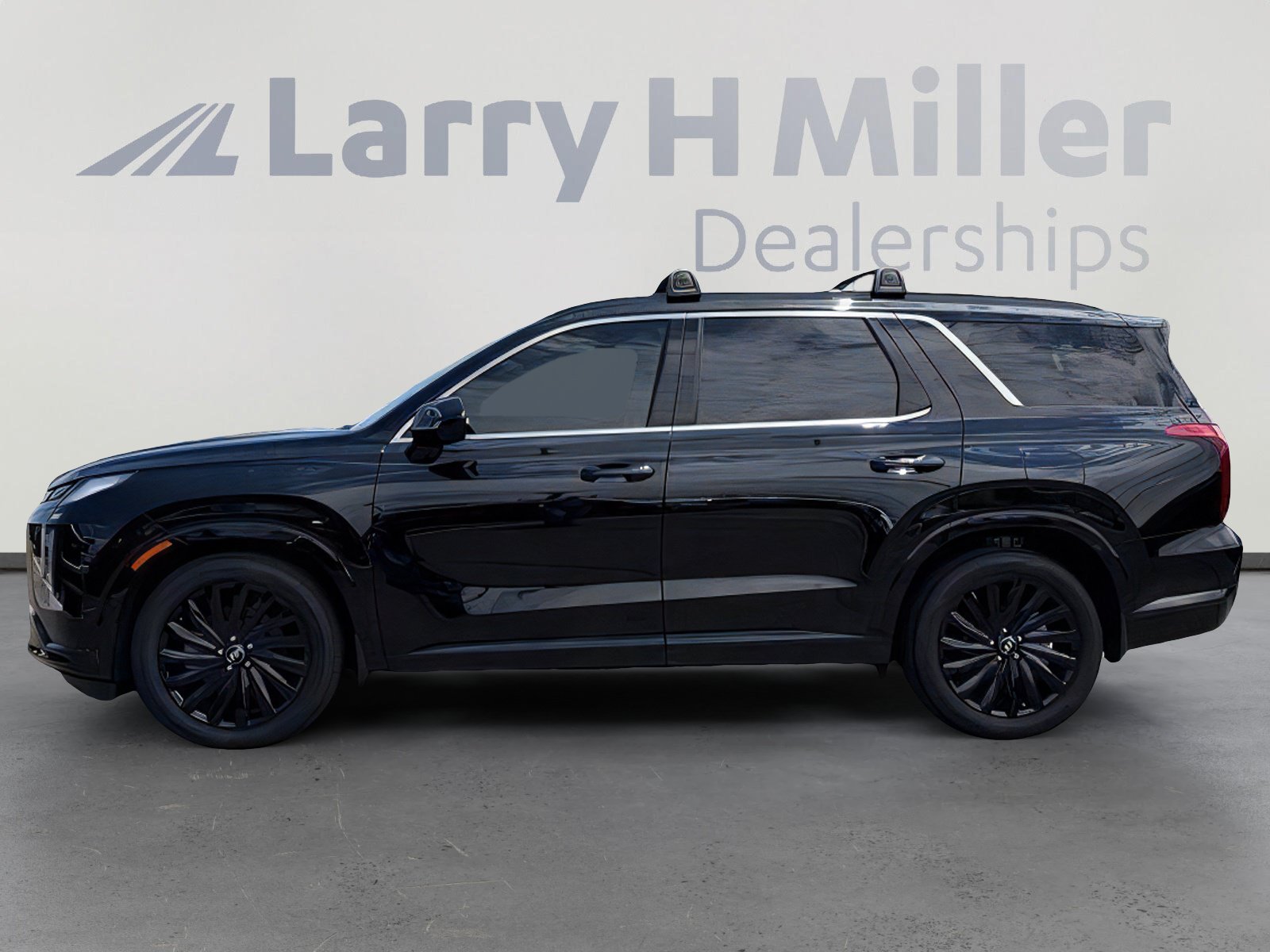 Used 2025 Hyundai Palisade Calligraphy AWD/4WD image 2