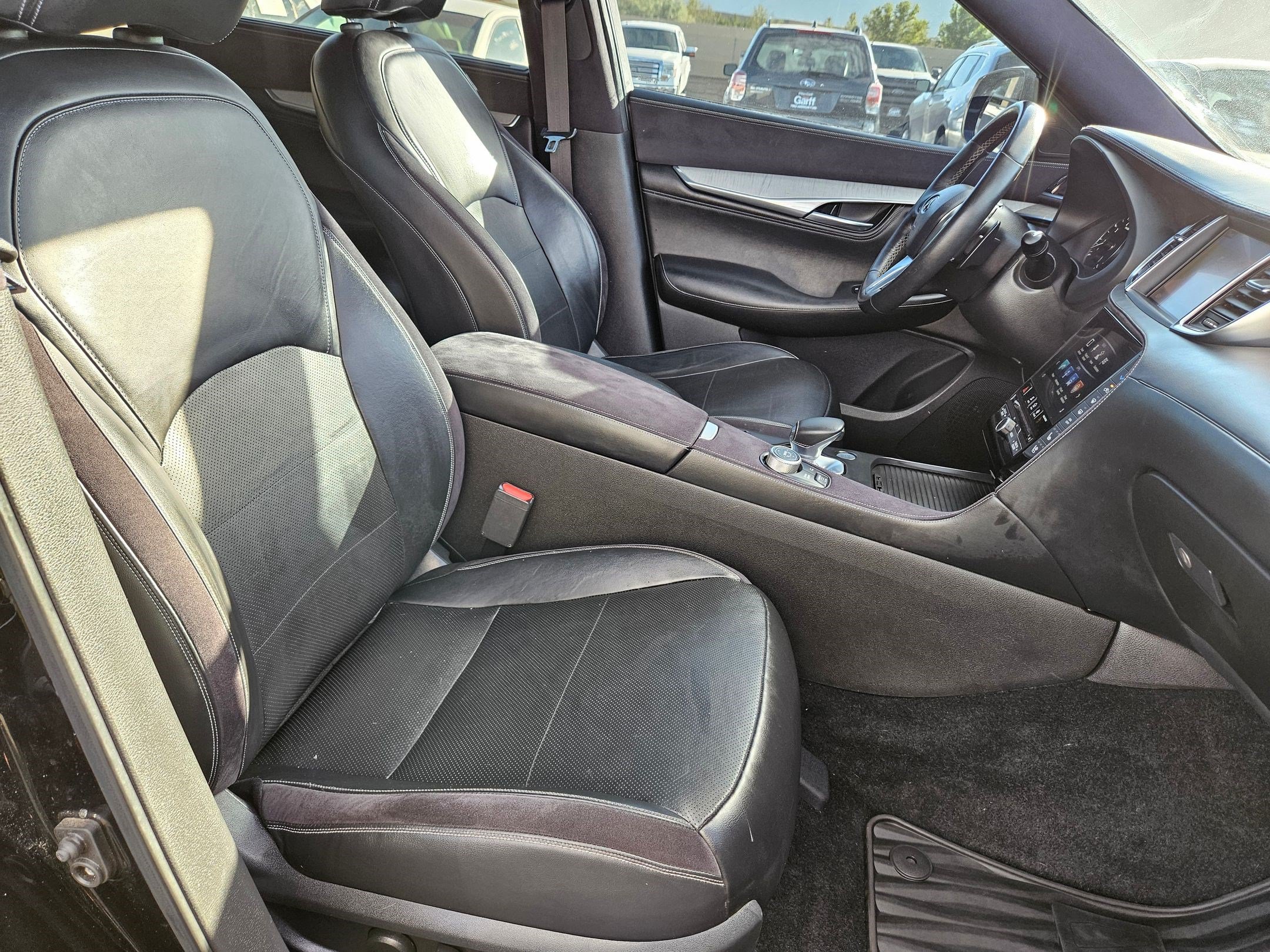 Used 2019 INFINITI QX50 Essential w/ Sensory Package AWD/4WD image 34