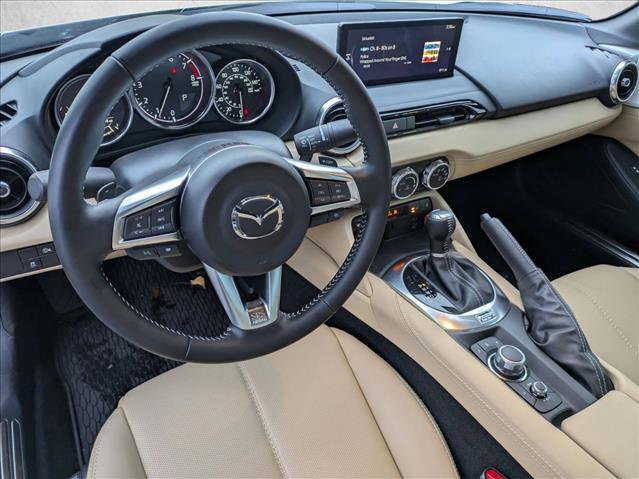 Used 2024 MAZDA MX-5 Miata RF Grand Touring w/ Weather Package image 10