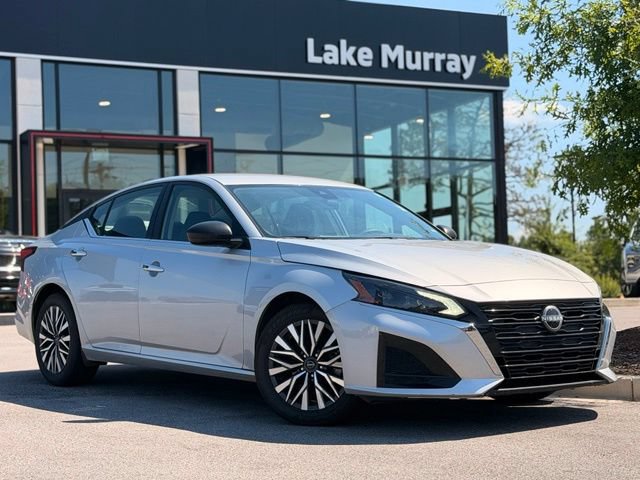 Used 2024 Nissan Altima 2.5 SV