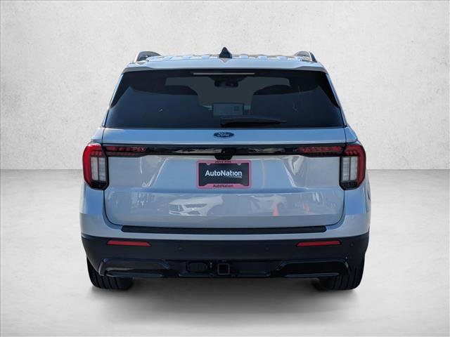 New 2026 Ford Explorer ST-Line w/ ST-Line Street Pack image 7
