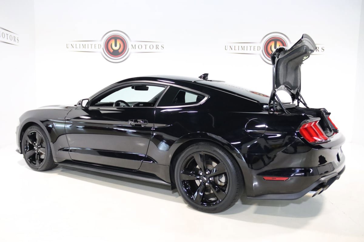 Used 2021 Ford Mustang Premium w/ Equipment Group 201A RWD image 28