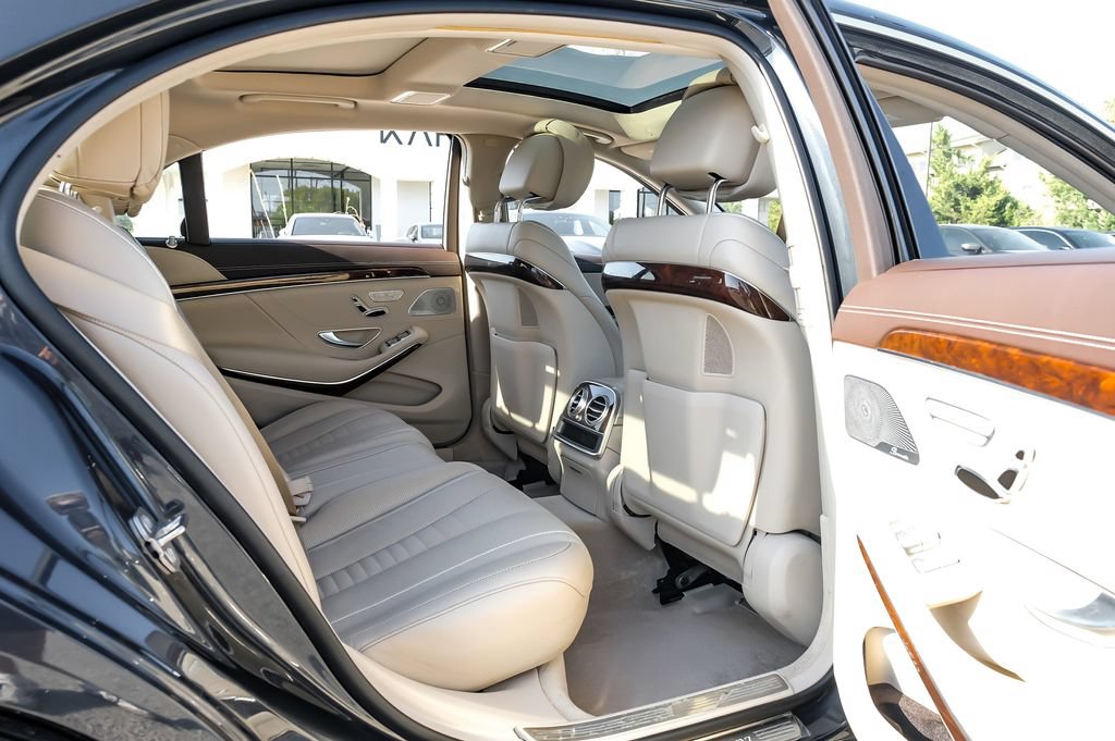 Used 2019 Mercedes-Benz S 560 Sedan image 40