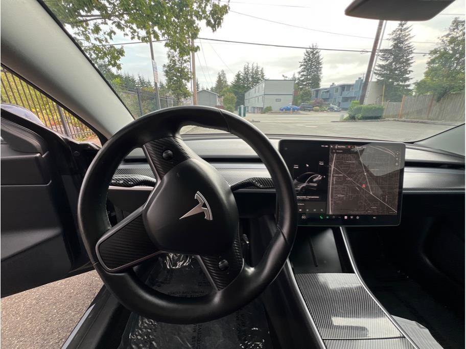Used 2019 Tesla Model 3 Long Range AWD/4WD image 4