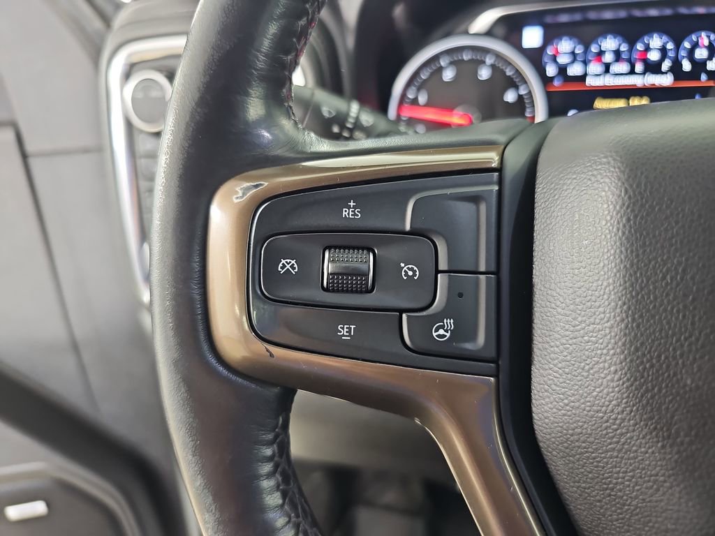 Used 2022 Chevrolet Silverado 2500 High Country AWD/4WD image 21