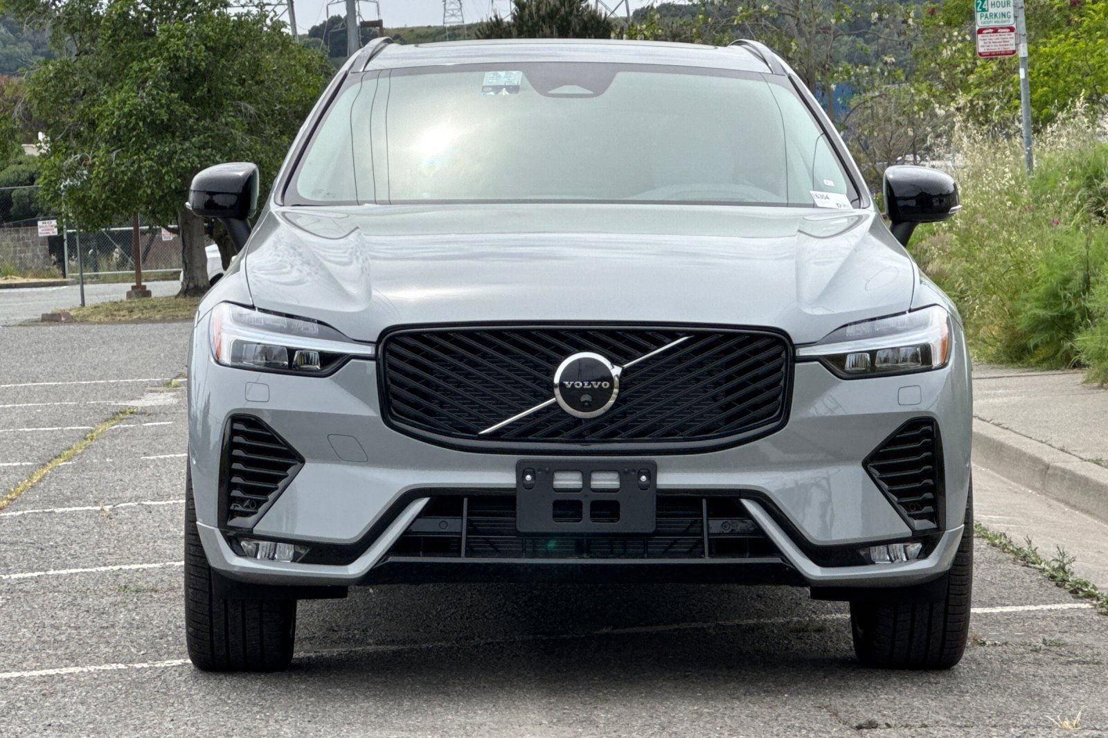 New 2026 Volvo XC60 B5 Ultra w/ Protection Package Premier image 10