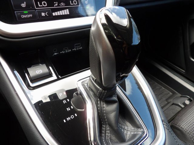 Certified 2025 Subaru Outback Premium w/ Popular Package #1A image 19