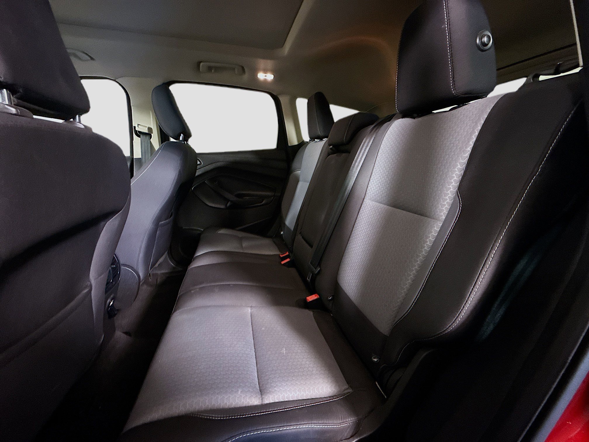 Used 2018 Ford Escape SE image 24