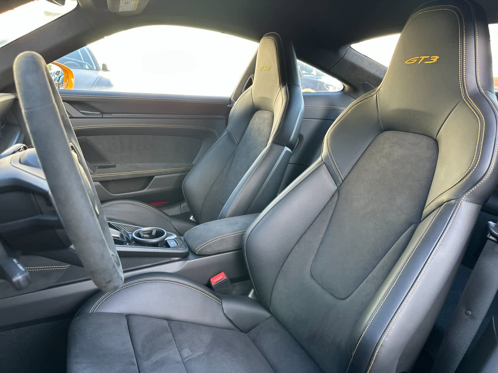 Certified 2022 Porsche 911 GT3 RWD image 5