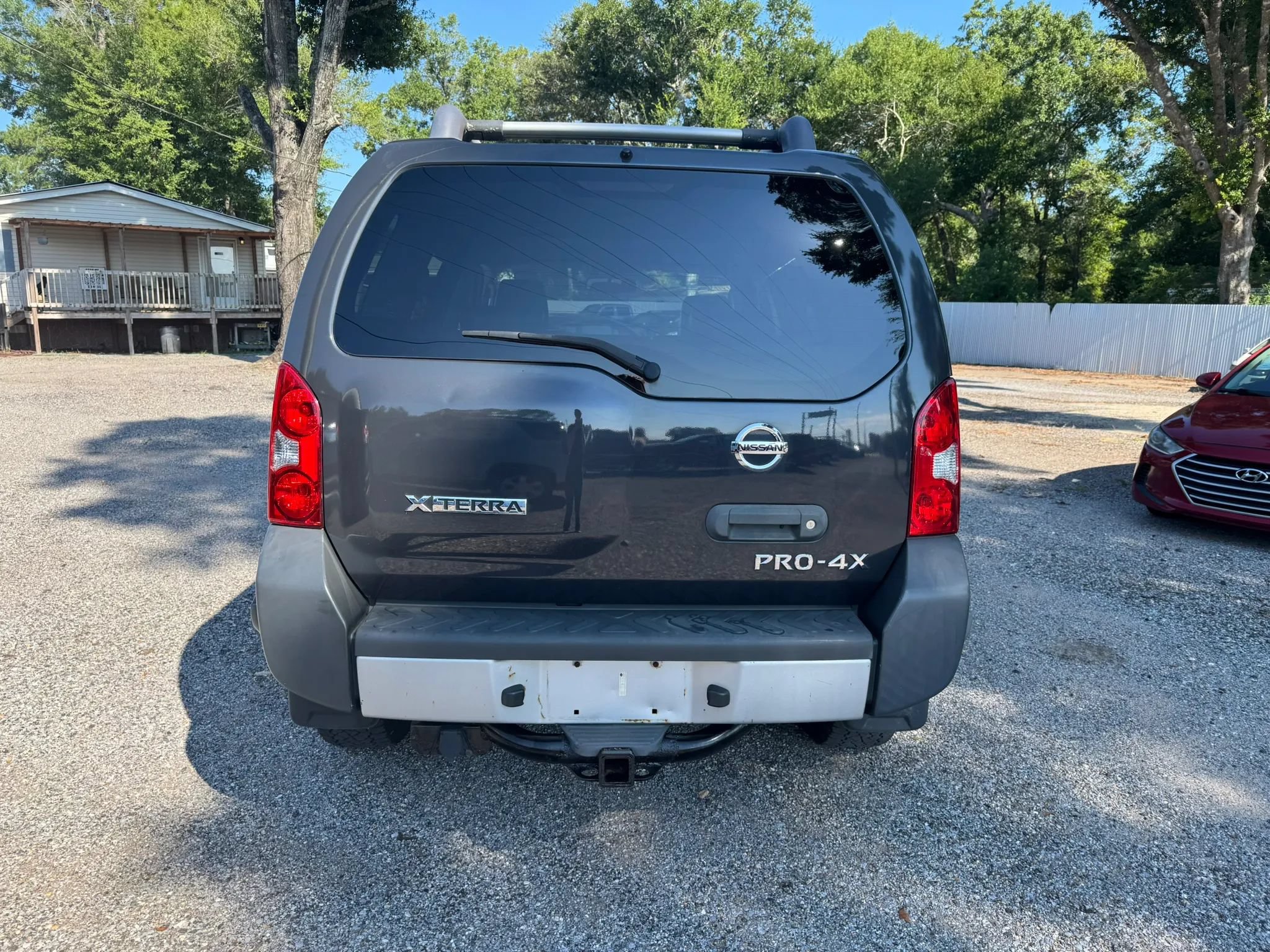Used 2011 Nissan Xterra PRO-4X w/ Pro-4x Leather Pkg AWD/4WD image 4