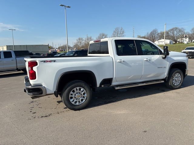 Used 2022 Chevrolet Silverado 2500 LT w/ Convenience Package image 8
