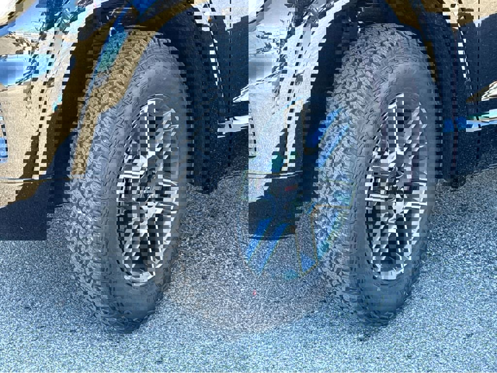 New 2026 GMC Terrain AT4 w/ Convenience Package III image 24