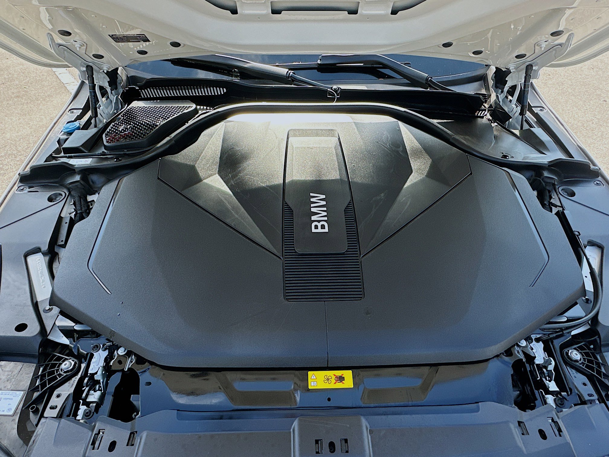 Used 2025 BMW i5 eDrive40i w/ Premium Package image 36