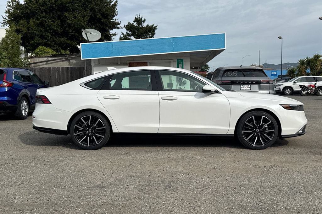New 2026 Honda Accord Touring image 3