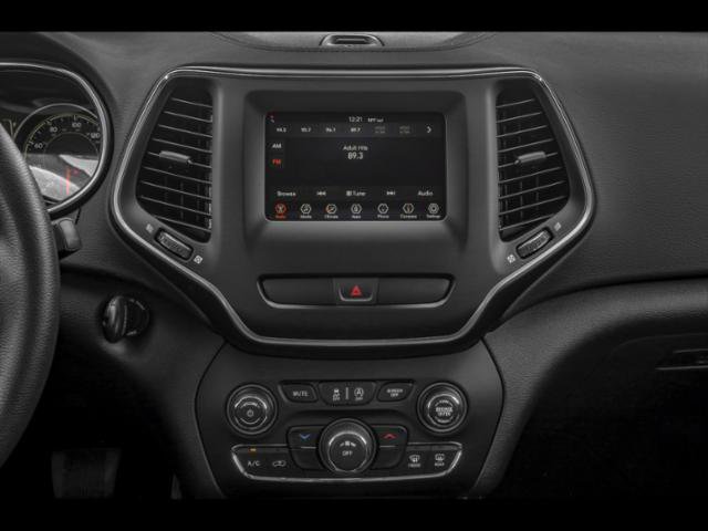 Certified 2020 Jeep Cherokee Latitude w/ Cold Weather Group FWD image 7