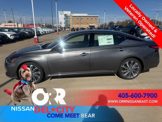 New 2025 Nissan Altima 2.5 SL FWD image 2