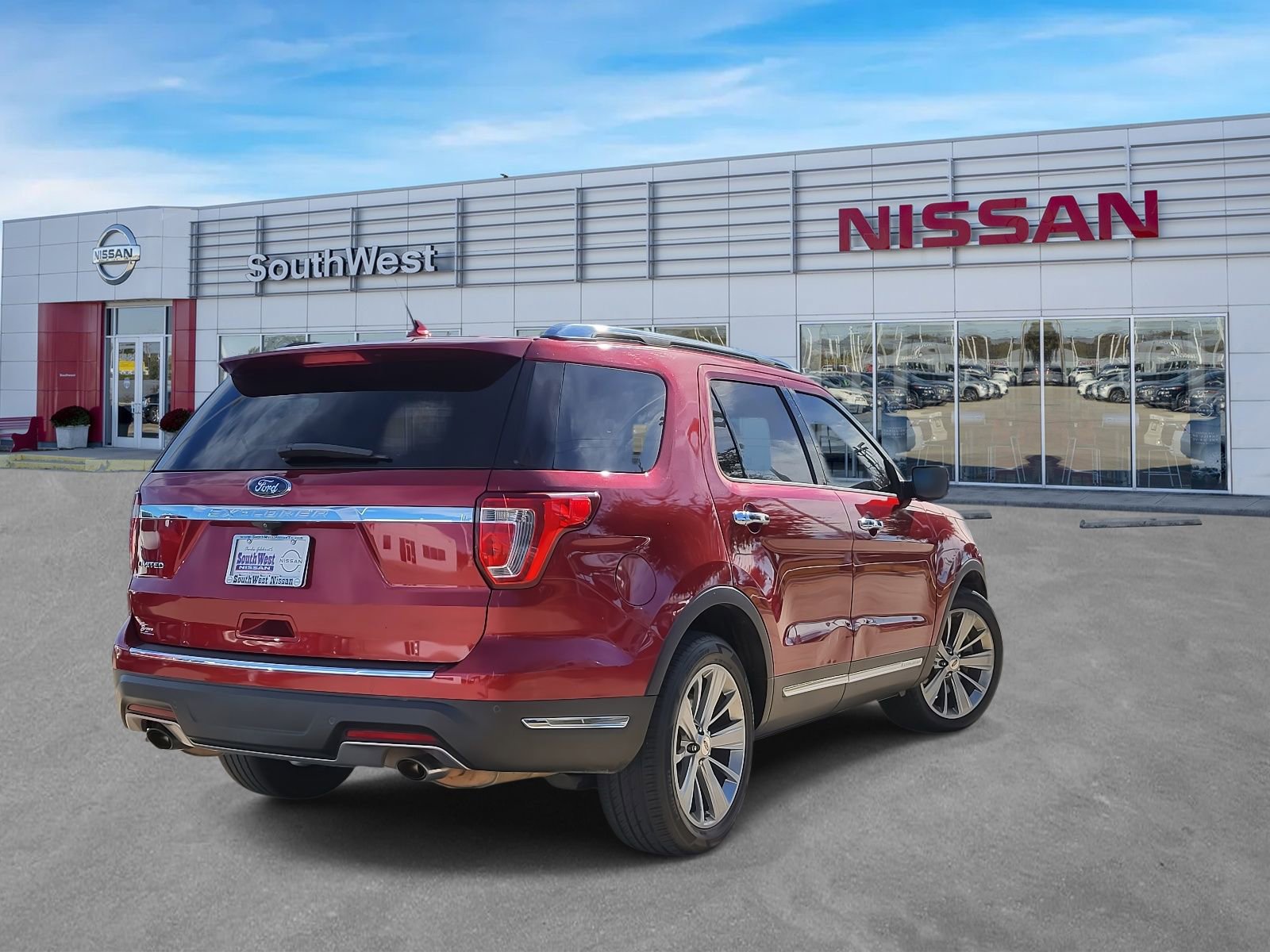 Used 2018 Ford Explorer Limited image 6