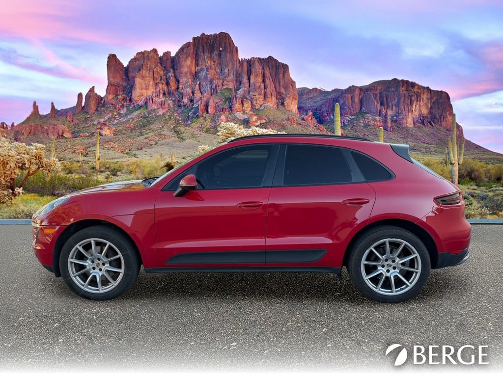 Used 2017 Porsche Macan AWD/4WD image 3