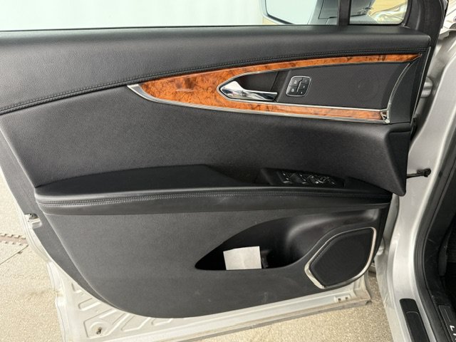 Used 2018 Lincoln MKX Reserve FWD image 6