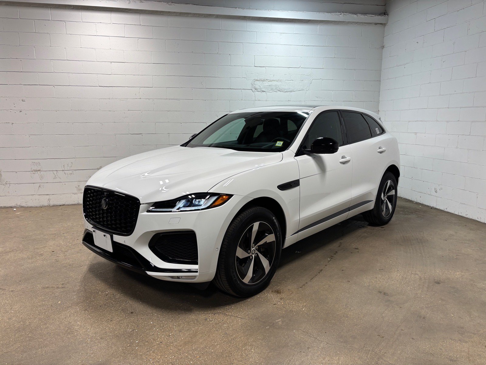 Used 2026 Jaguar F-PACE R-Dynamic S