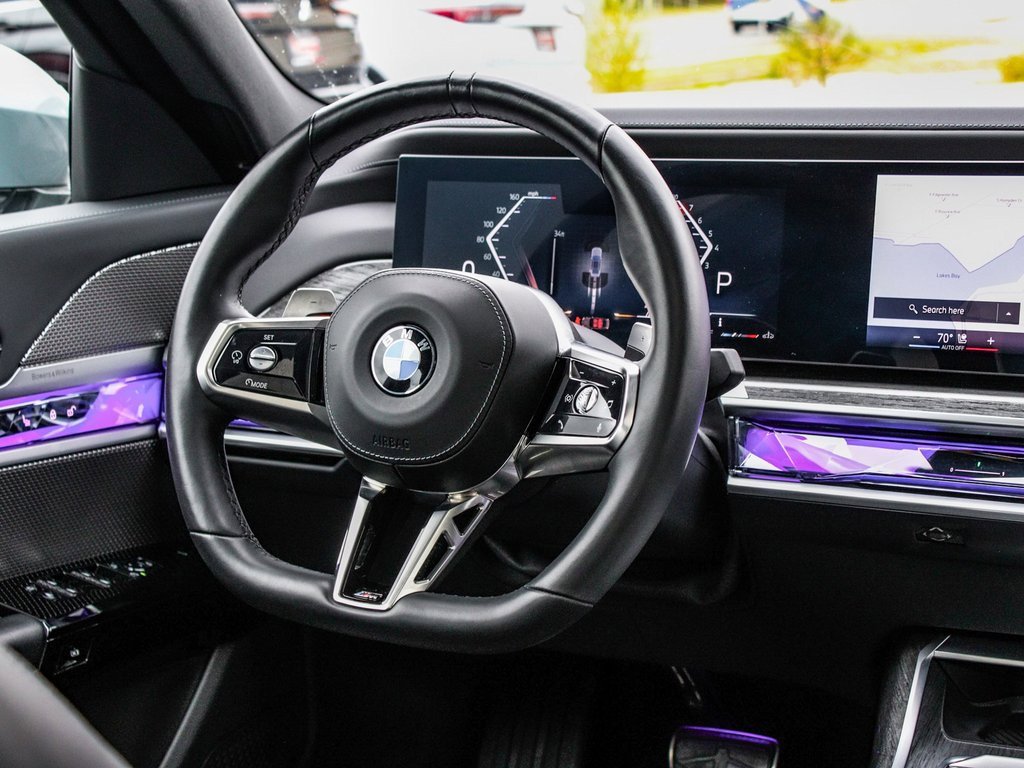 Used 2025 BMW 740i xDrive image 30
