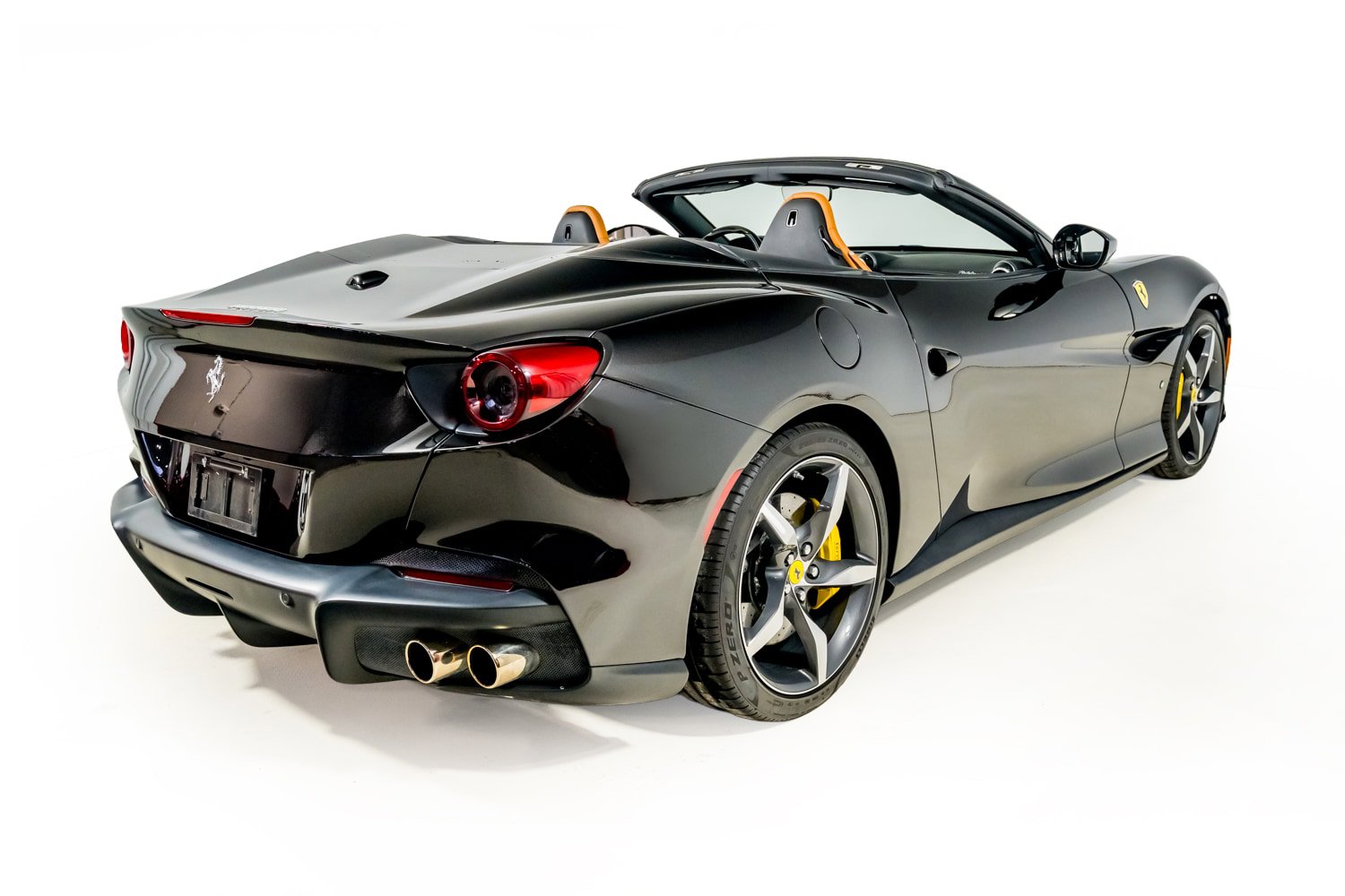 Used 2023 Ferrari Portofino M RWD image 19