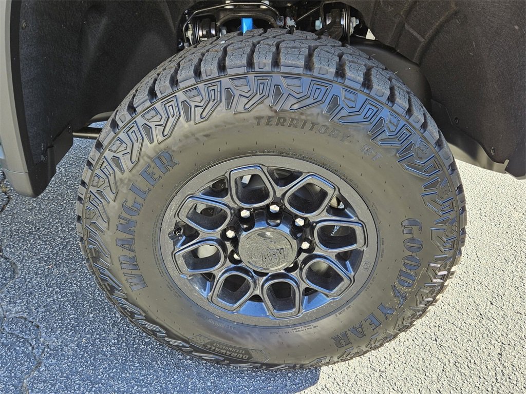 New 2026 Chevrolet Silverado 2500 ZR2 w/ ZR2 Bison Edition image 15