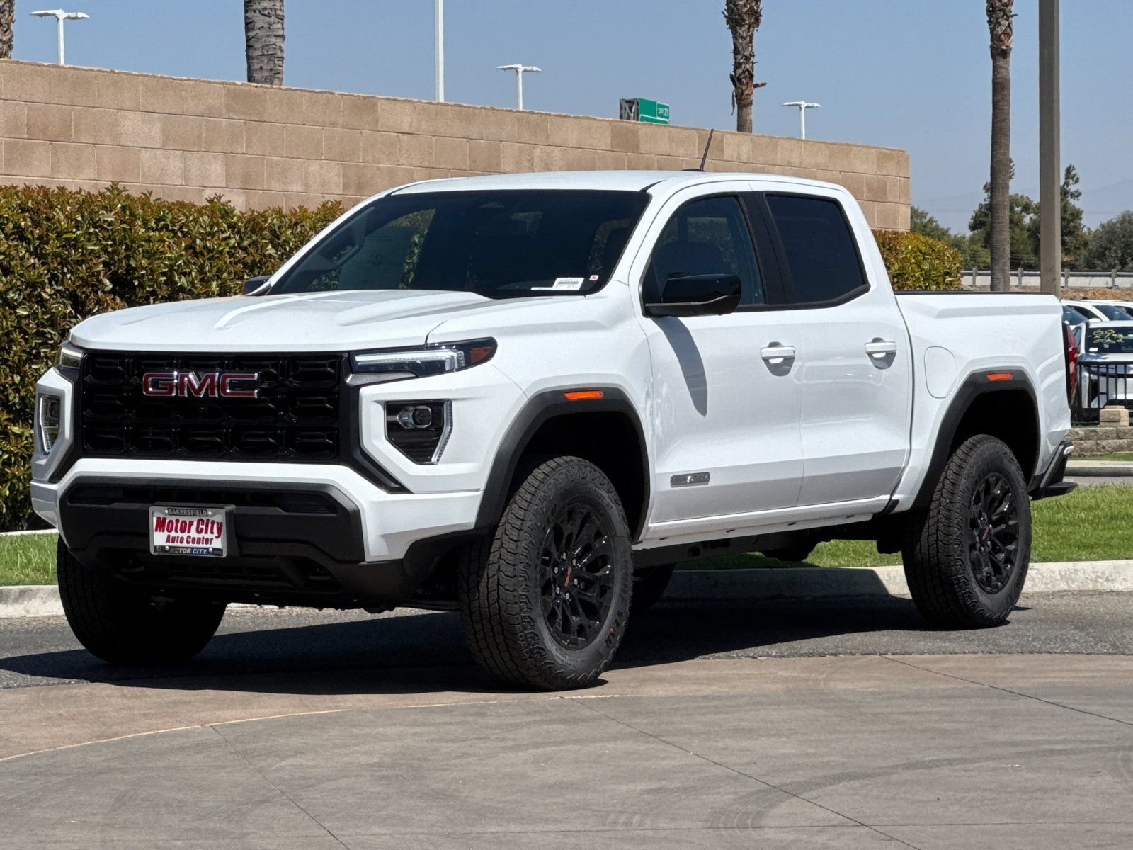 New 2026 GMC Canyon Elevation w/ Technology Package RWD image 8