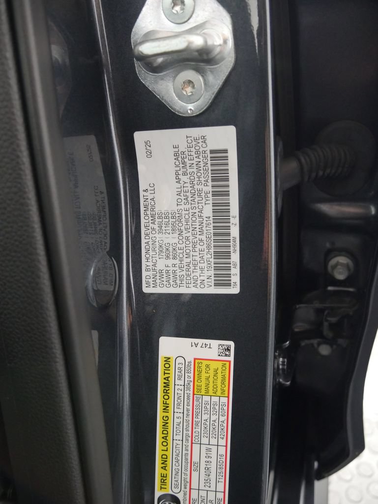 Used 2025 Honda Civic Sport image 17
