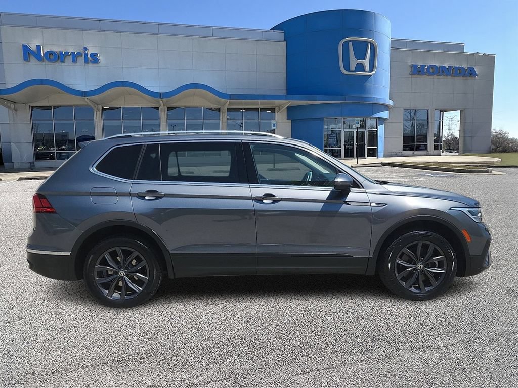 Used 2022 Volkswagen Tiguan SE AWD/4WD image 5