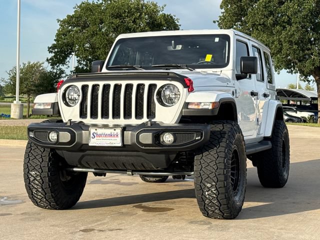 Used 2022 Jeep Wrangler Unlimited Sahara AWD/4WD image 3