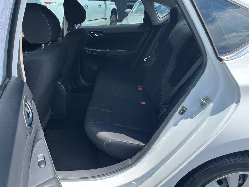 Used 2016 Nissan Sentra S FWD image 34