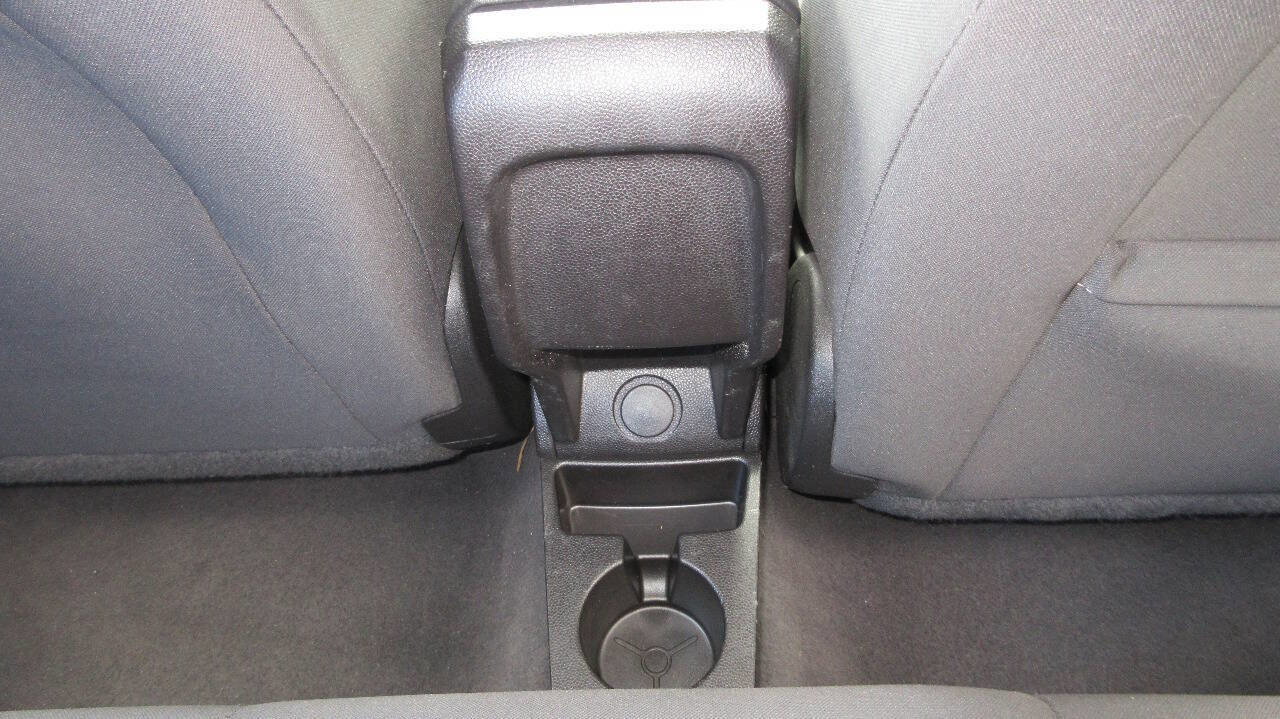 Used 2019 Ford Fiesta SE image 27