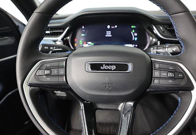 Used 2024 Jeep Grand Cherokee Trailhawk w/ Luxury Tech Group III image 49