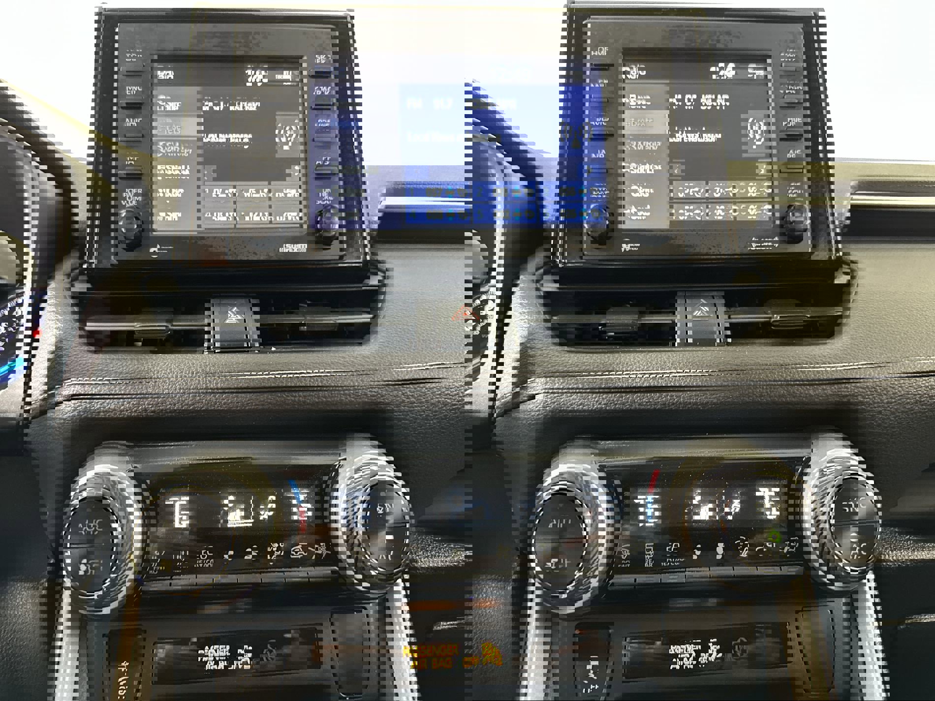 Used 2021 Toyota RAV4 LE image 49