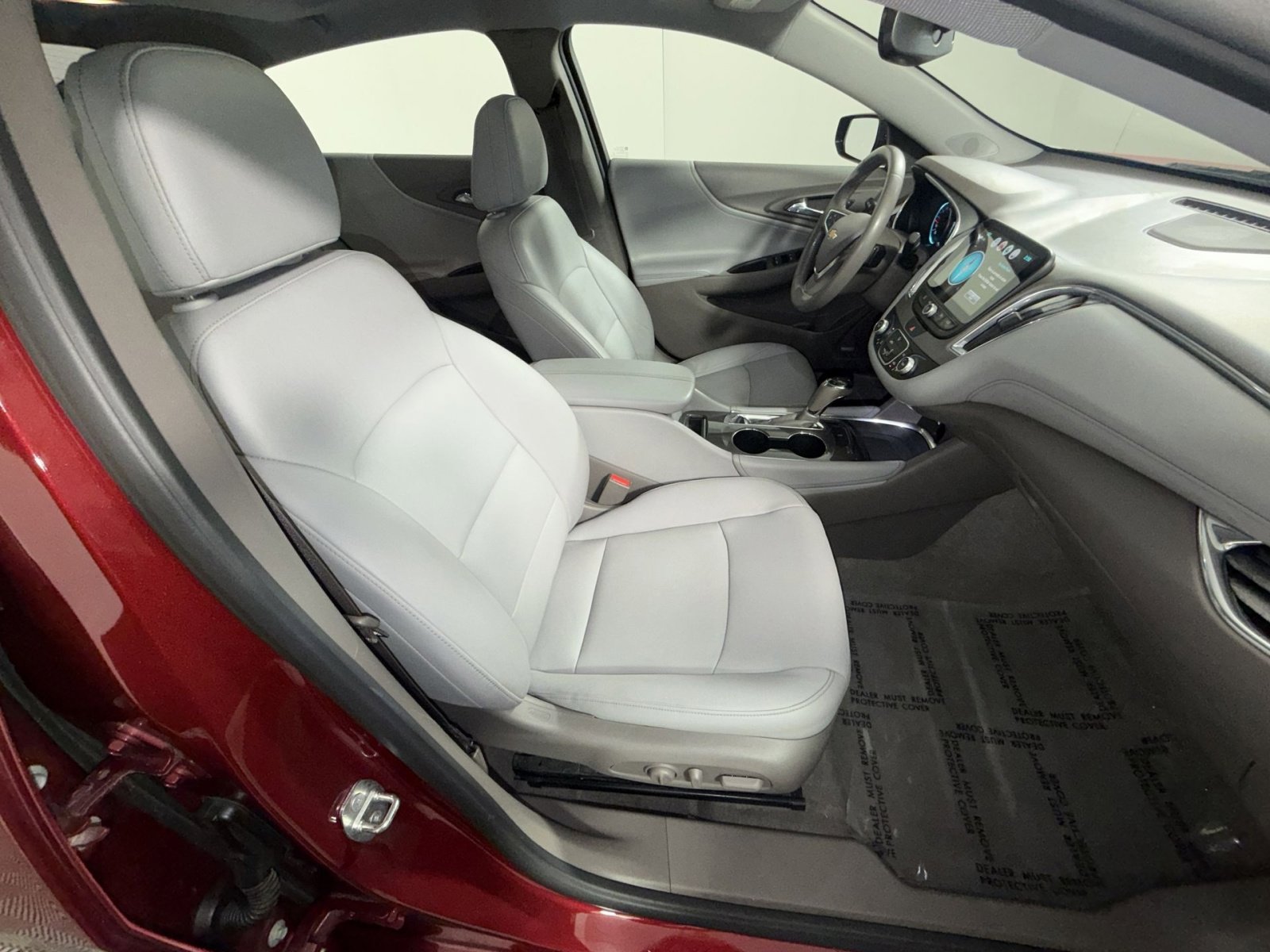 Used 2018 Chevrolet Malibu LT w/ Leather Package image 26