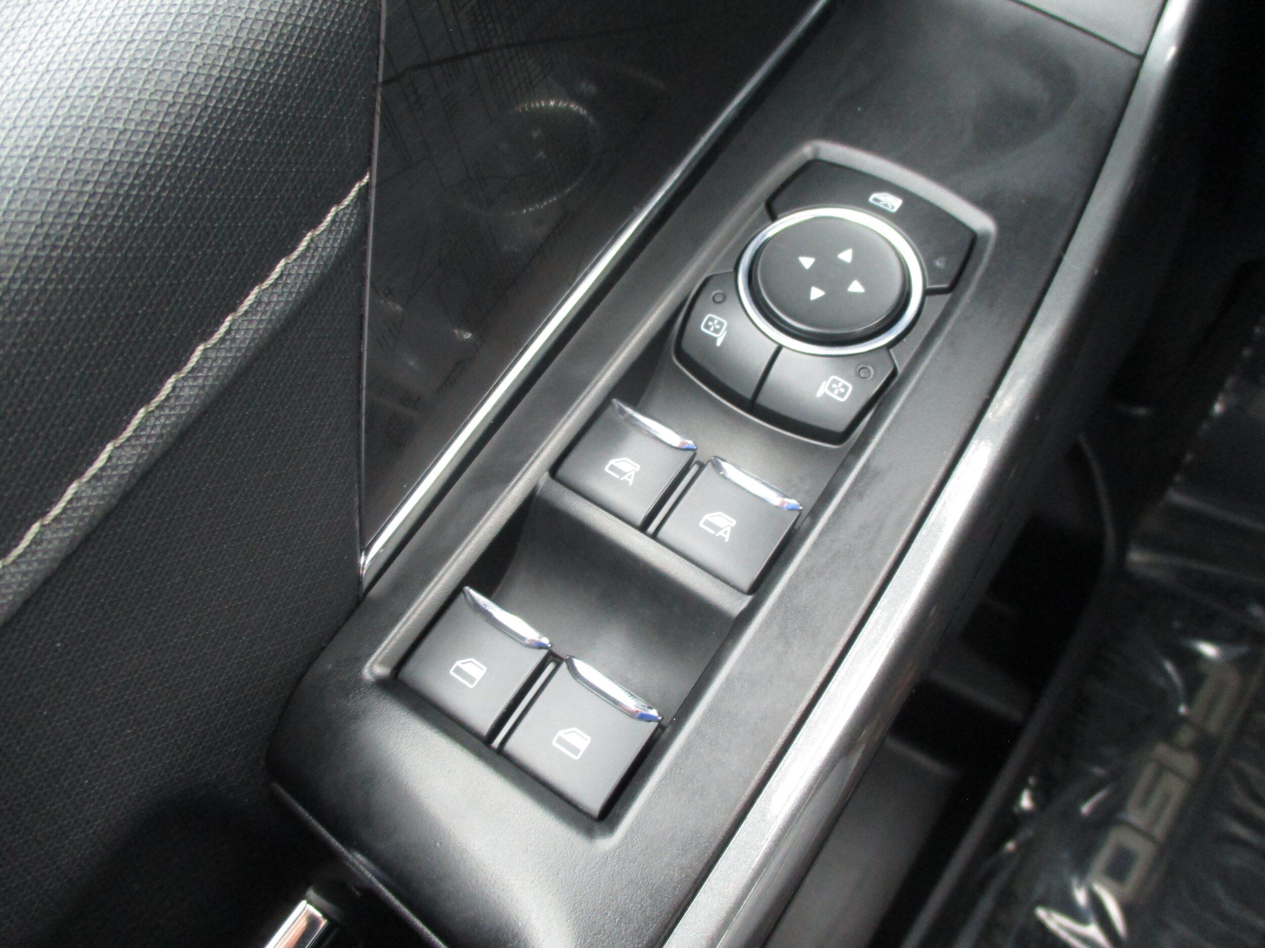 Used 2023 Ford F150 XLT w/ Equipment Group 302A High AWD/4WD image 40