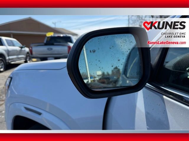 New 2026 GMC Terrain Denali w/ LPO, Floor Liner Package image 25