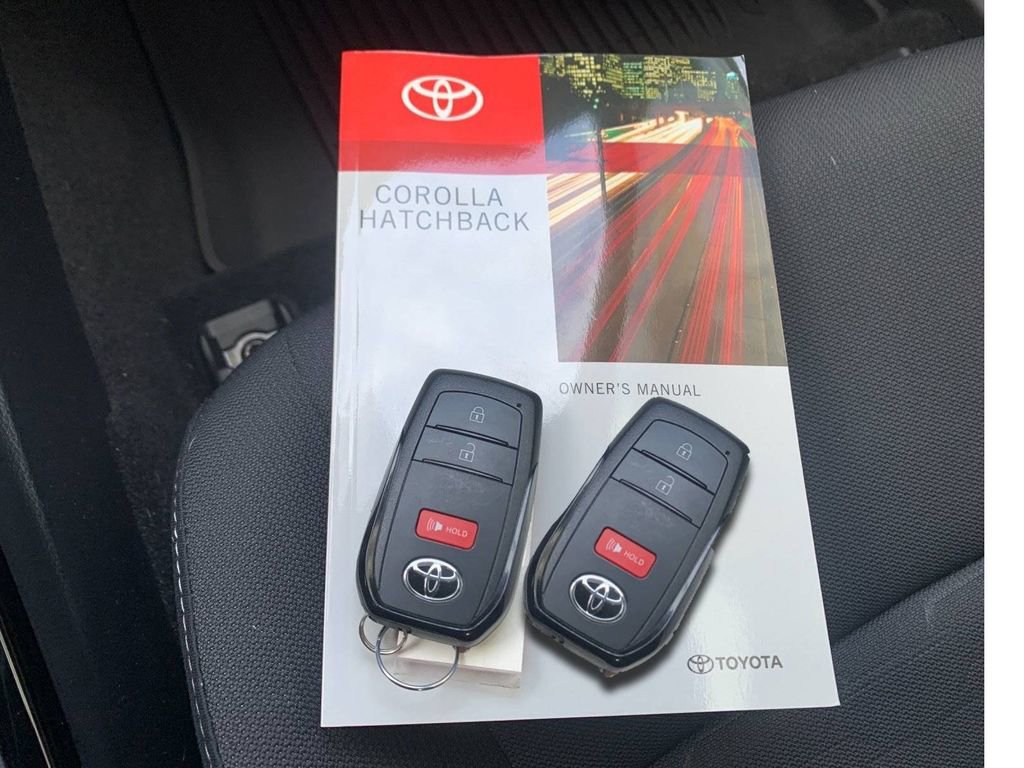 New 2026 Toyota Corolla XSE image 9