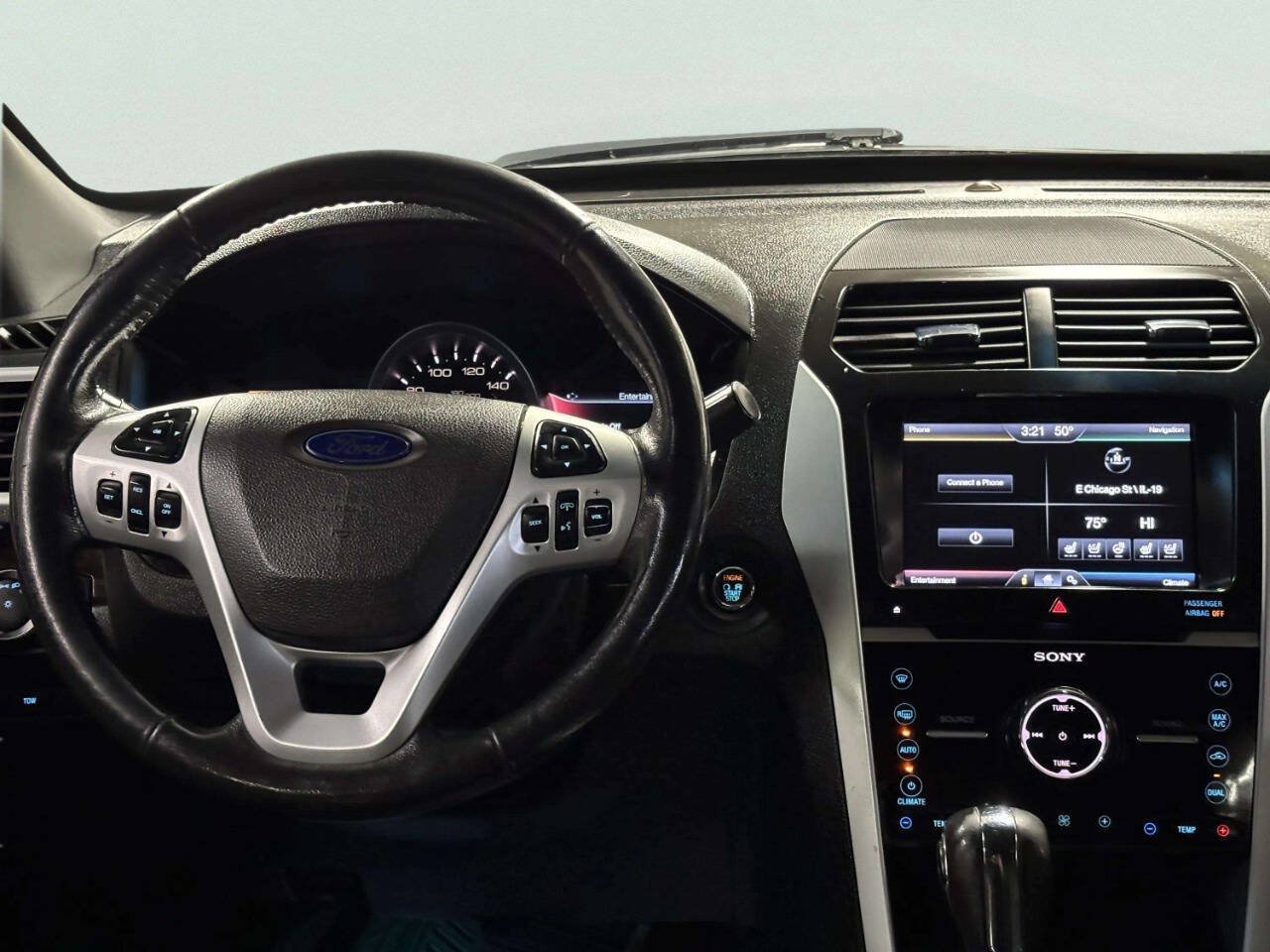Used 2014 Ford Explorer Limited w/ Equipment Group 301A AWD/4WD image 23