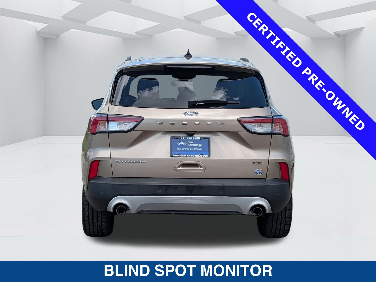 Used 2020 Ford Escape Titanium FWD image 6