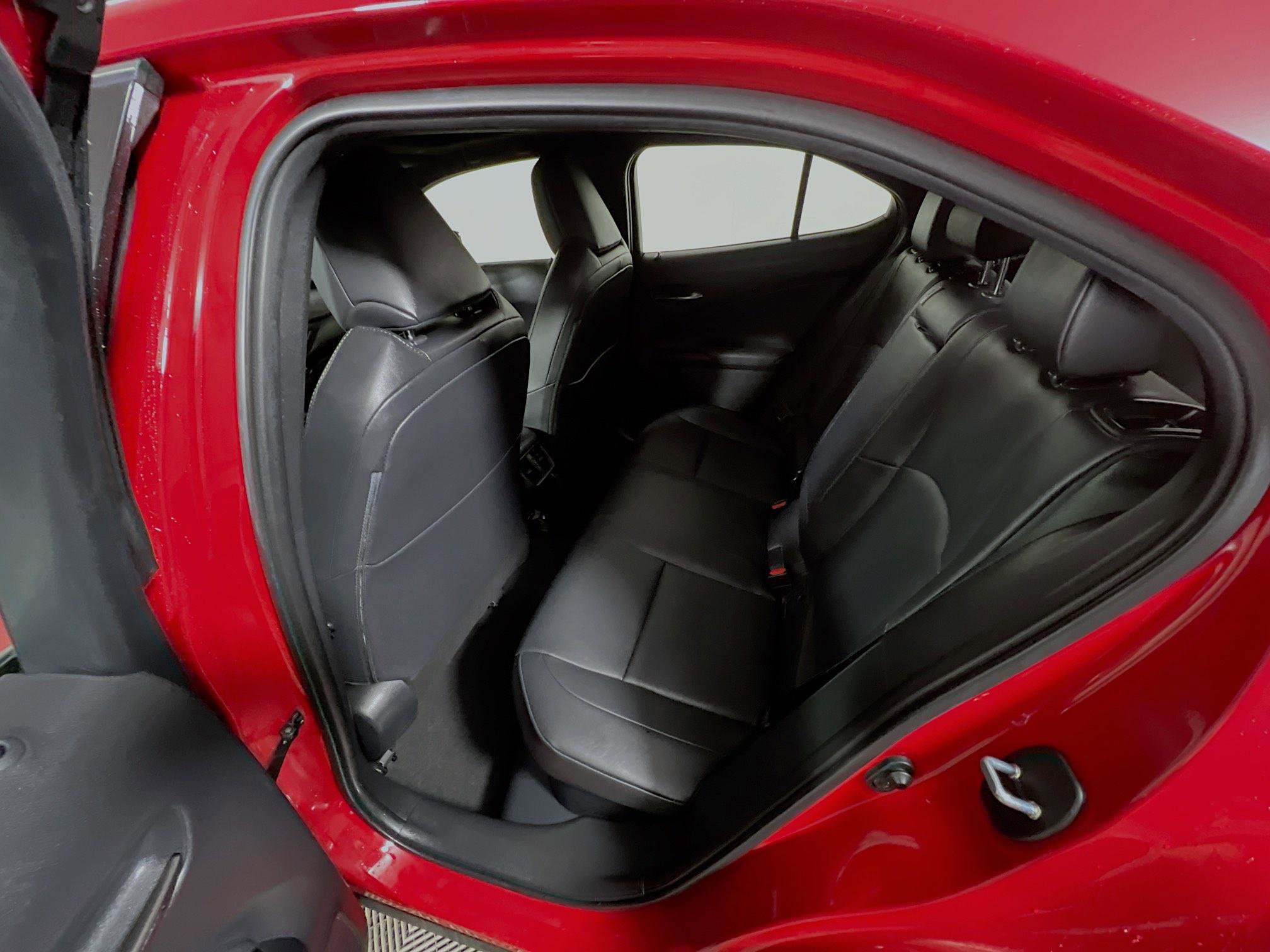 Used 2024 Lexus UX 250h 250h Premium image 29