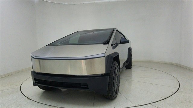 Used 2024 Tesla Cybertruck Cyberbeast image 60