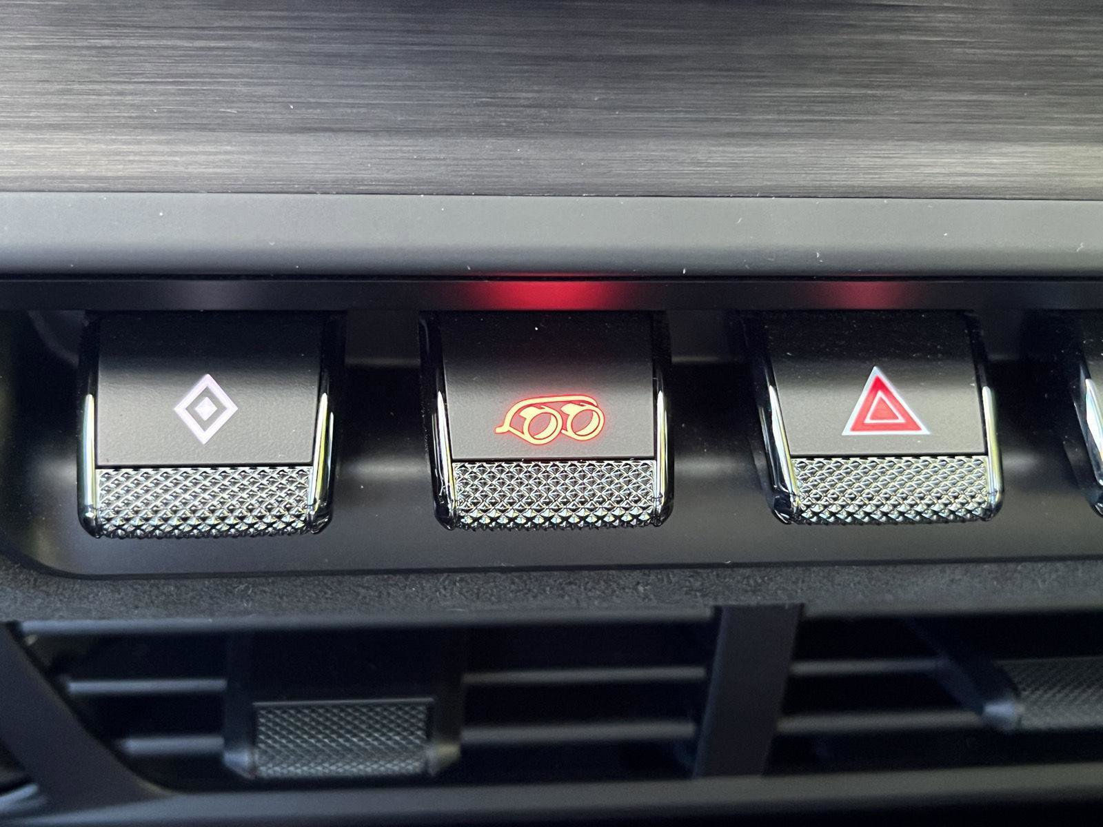 Used 2025 Porsche 911 Carrera 4 GTS image 24